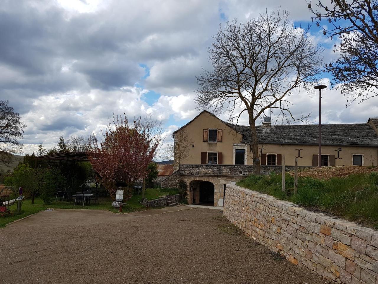Auberge Du Chanet Hures-la-Parade Exterior photo